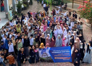 MMD UB Brings Hapiness to Primary School Students in Celebrating Islamic New Year